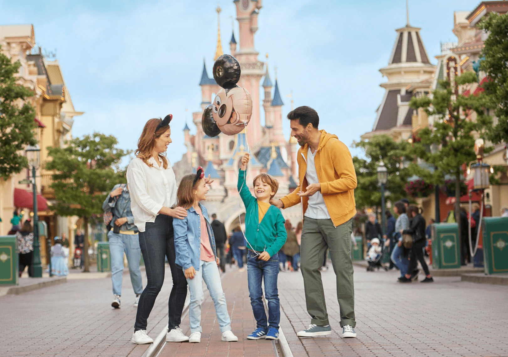 Disney-1620x1140 Disney-1620x1140